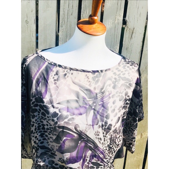 Sheer Tunic - Picture 3 of 3